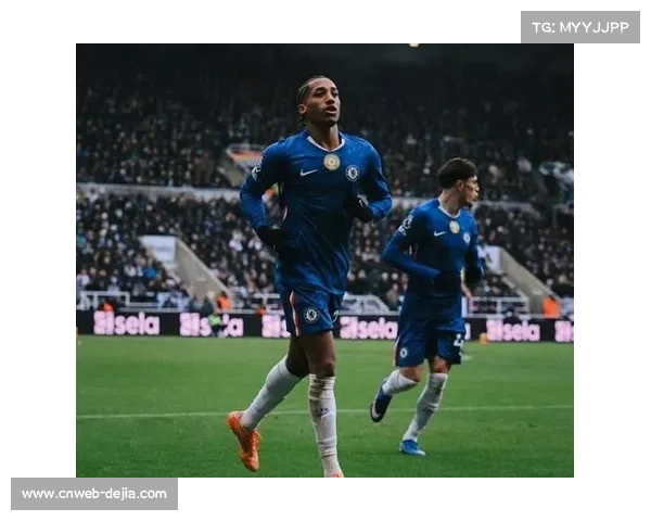 切尔西2-2纽卡斯尔，詹姆斯任意球救主止连败